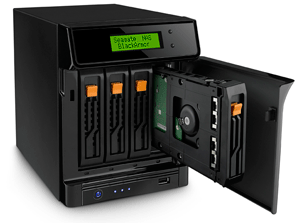 BlackArmor NAS 440 and BlackArmor NAS 420 storage servers with up to 8TB of capacity